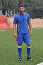 John Abraham at Reliance Soccer Match in Mumbai on 13thth Aug 2013 (85).JPG